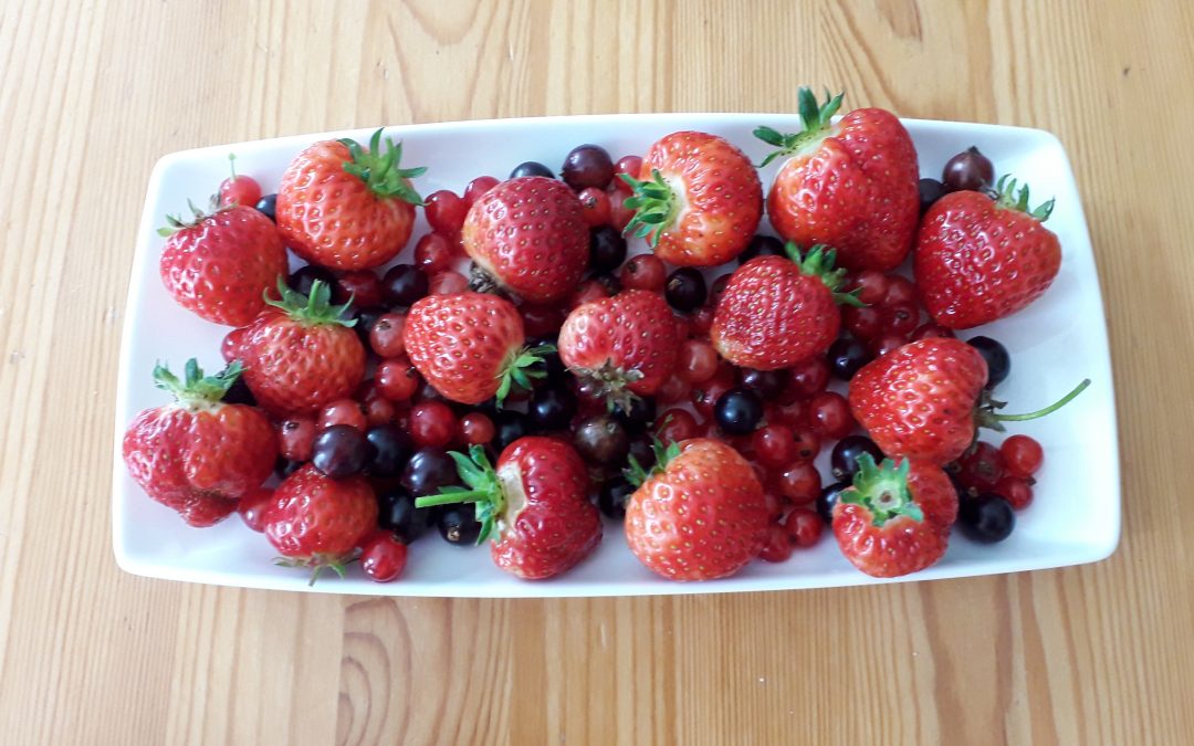 Luscious fruits and a haiku in Broadford